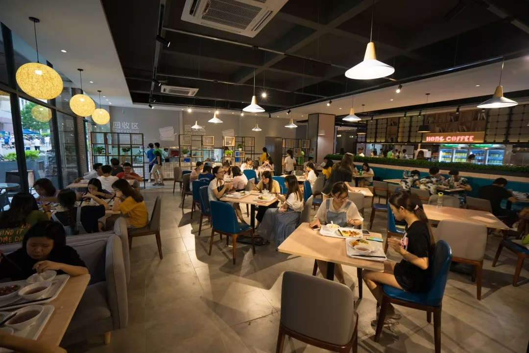 智能餐廳2.jpg 智能餐廳2.jpg